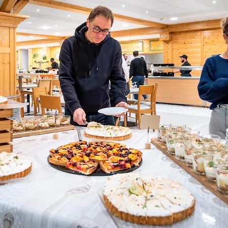 Club Mmv Les Arolles Hotel Val Thorens