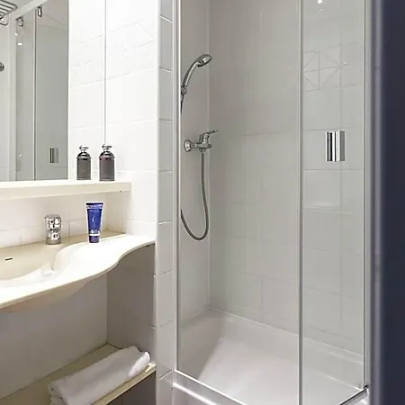 ホテル Club Mmv Les Arolles 4*