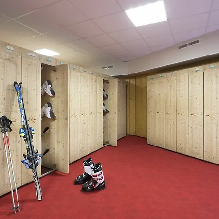 Szálloda Club Mmv Les Arolles 4*