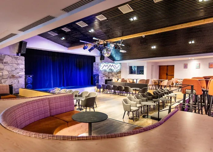 Club Mmv Les Arolles 4* Val Thorens