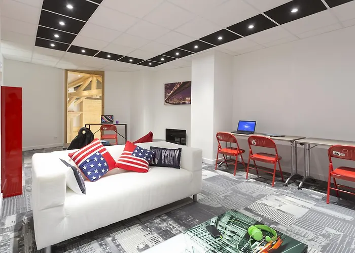 Otel Club Mmv Les Arolles 4*