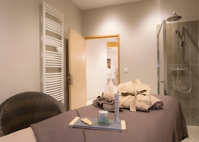 Club Mmv Les Arolles Otel 4*