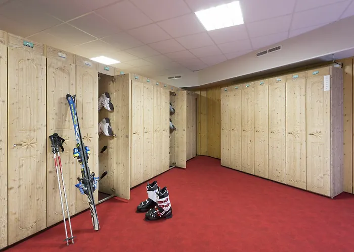 Ξενοδοχείο Club Mmv Les Arolles 4*